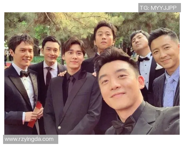 亚洲明星与足球明星同框合影展现跨界魅力与友谊的精彩瞬间