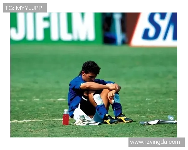 回顾1994年足球明星的辉煌与传奇时刻，重温那届世界杯的激情与梦想