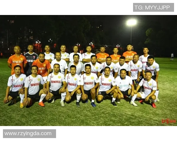 成都足球队的蜕变之路：从地方球队到全国瞩目的钻石联赛新星