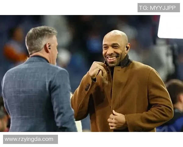 足球明星亨利的妻子美丽照片曝光引发热议网友纷纷点赞评论不断 足球明星亨利的妻子美丽照片曝光引发热议网友纷纷点赞评论不断